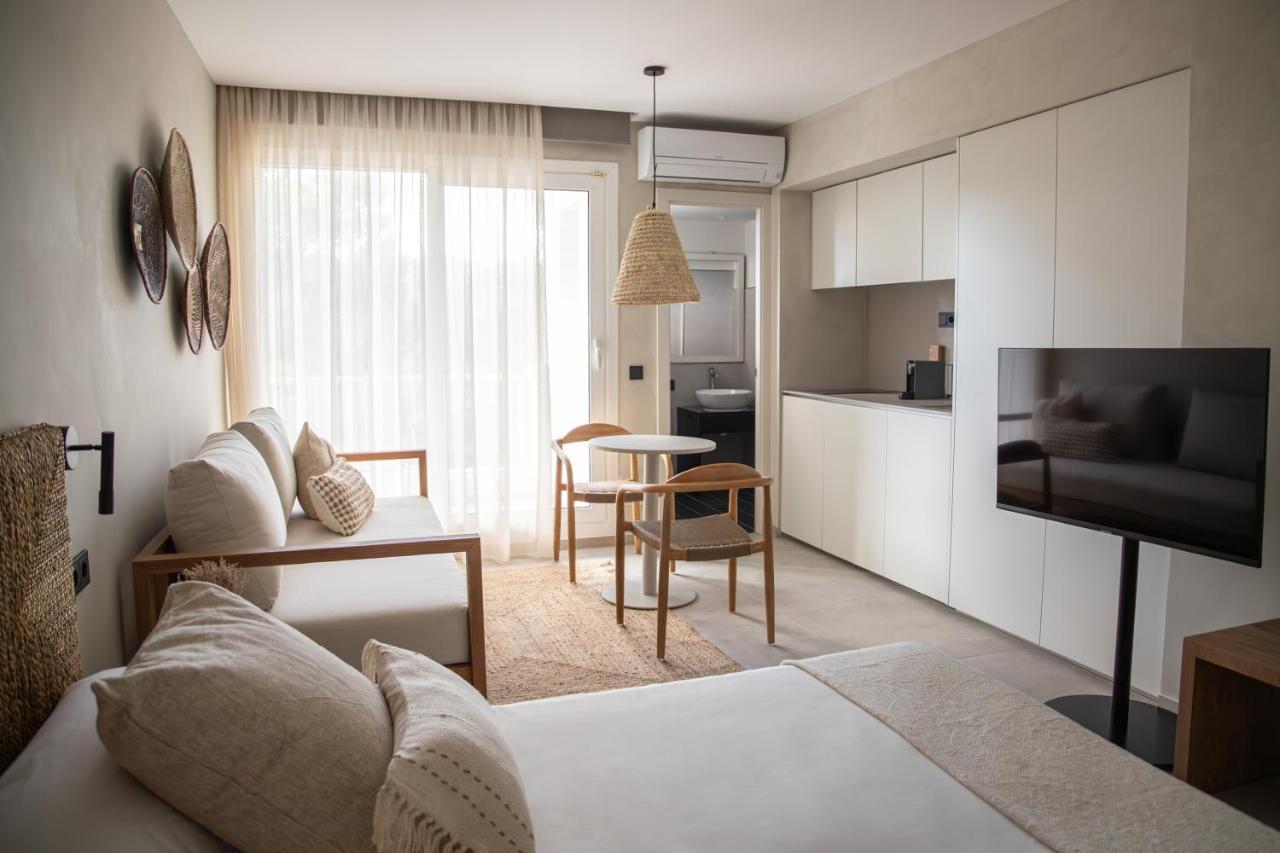 Apartamentos Top Secret Prestige Es Pujols - Formentera Vacaciones Exteriör bild